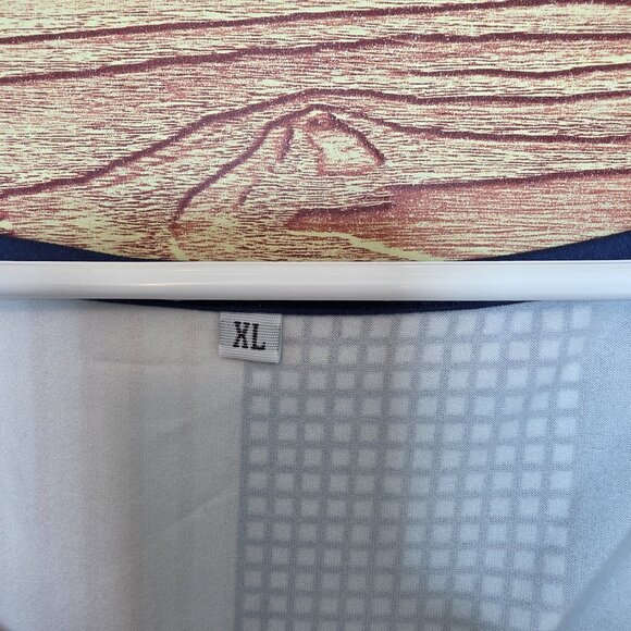 (XL – Navy/White Geometric Print) - Picture 4 of 5